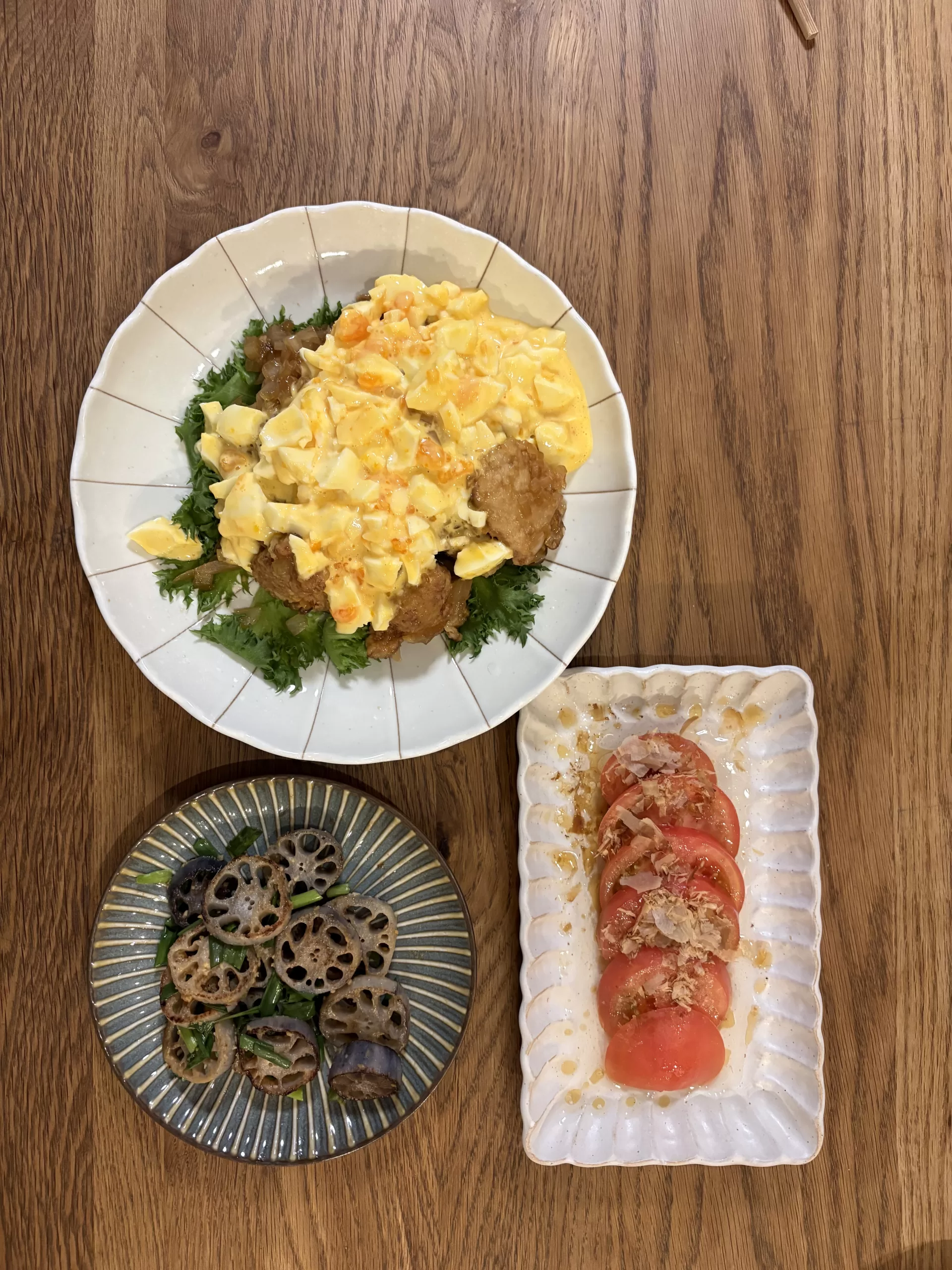 Kit Oisix DAY2の献立（たれだくチキン南蛮・トマトのめんつゆサラダ・れんこんの味噌炒め）